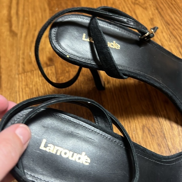 Larroude The Nyx Heel in Black Size 11 - Picture 2 of 6